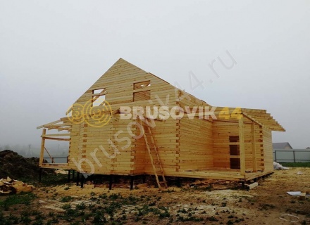 Дом из профилированного бруса 145х145 мм по индивидуальному проекту