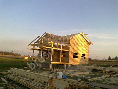 Деревянный жилой дом - фото процесса строительства