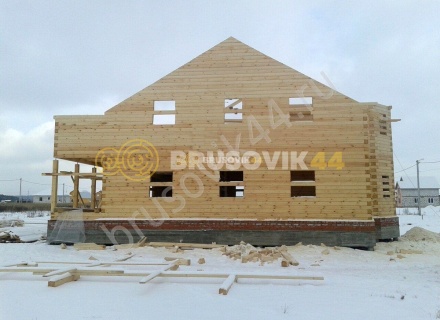 Дом 12х12 м из профилированного бруса 145х145 мм в Ленинградской области