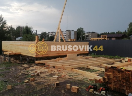 Дом 6х9м с ломаной крышей из профилированного бруса 145х145мм в с. Атепцево, Наро-Фоминский район, Московская область