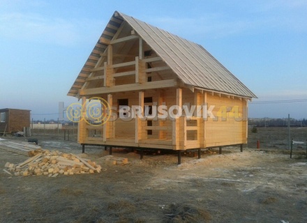Дом 6х8 м из профилированного бруса 145х145 мм по проекту №24 в Ярославской области