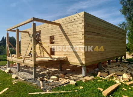 Дом 9х9 м из обрезного бруса 150х150 мм по индивидуальному проекту в г. Медынь, Калужская область